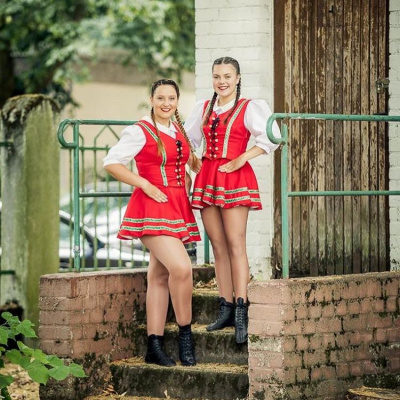 Reihe Janine & Laura
